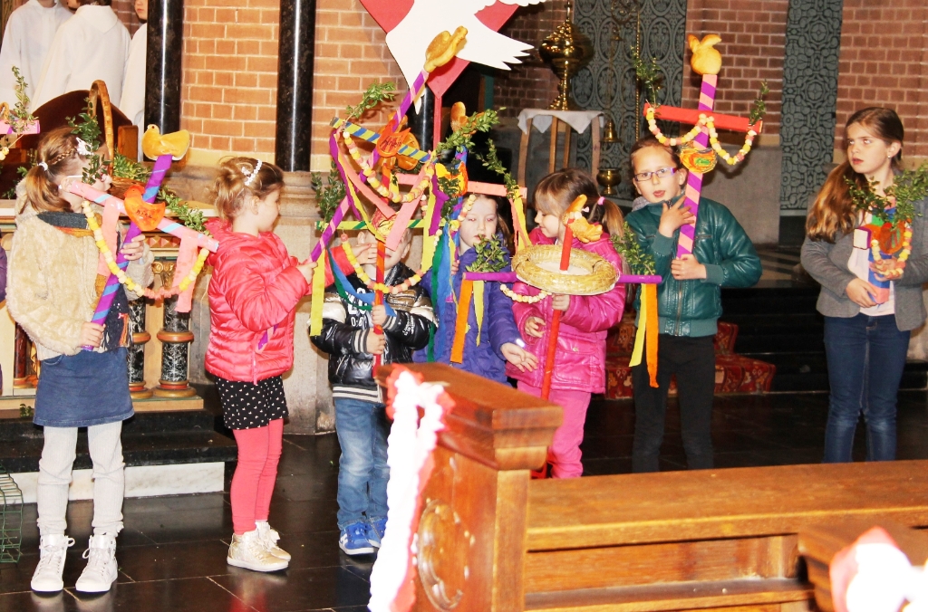 YDF Palmpasen 29-3-15 (18).JPG